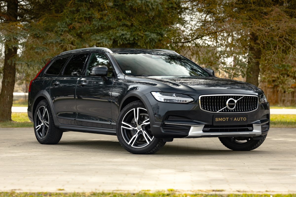 Volvo V90 Cross Country