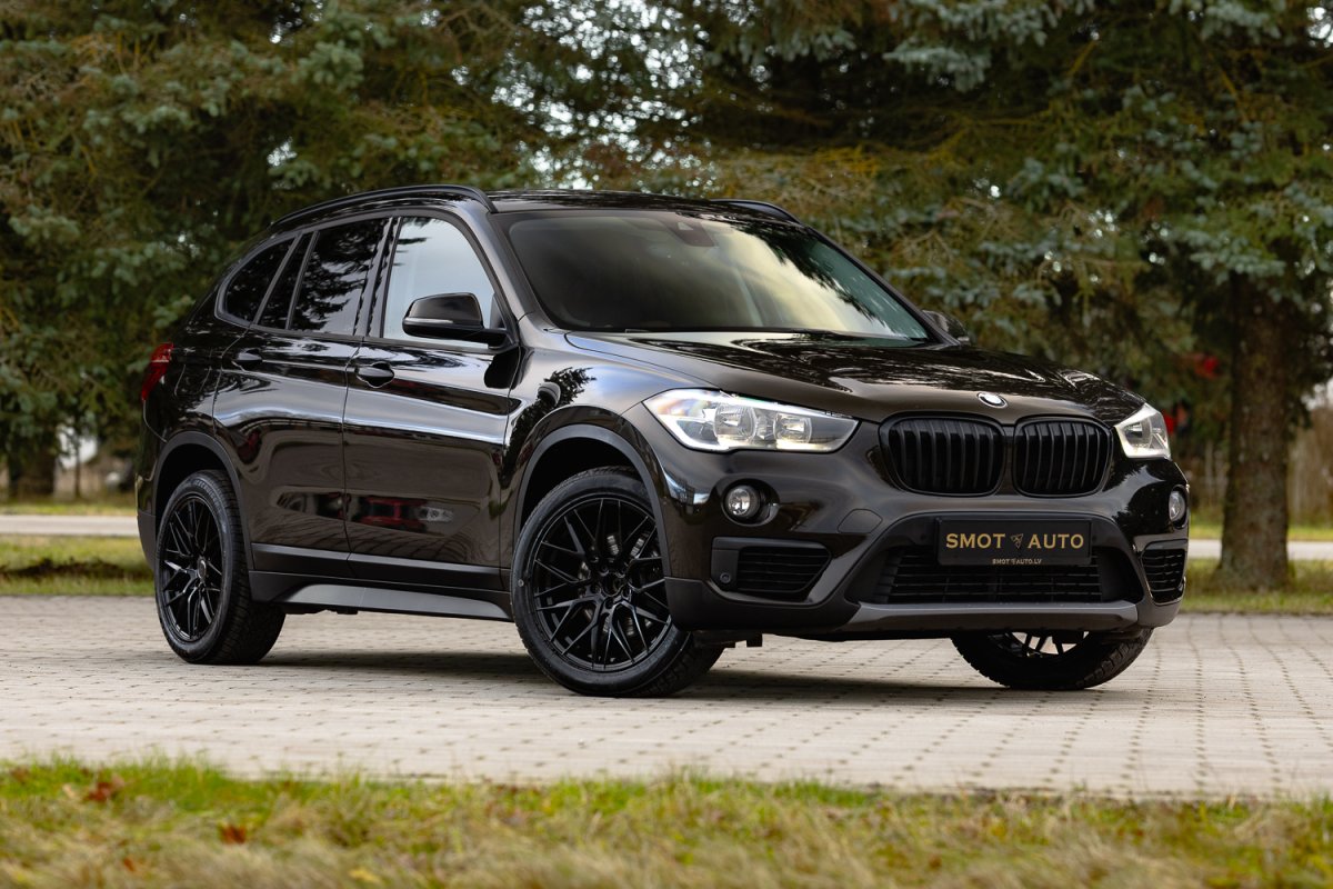 BMW X1