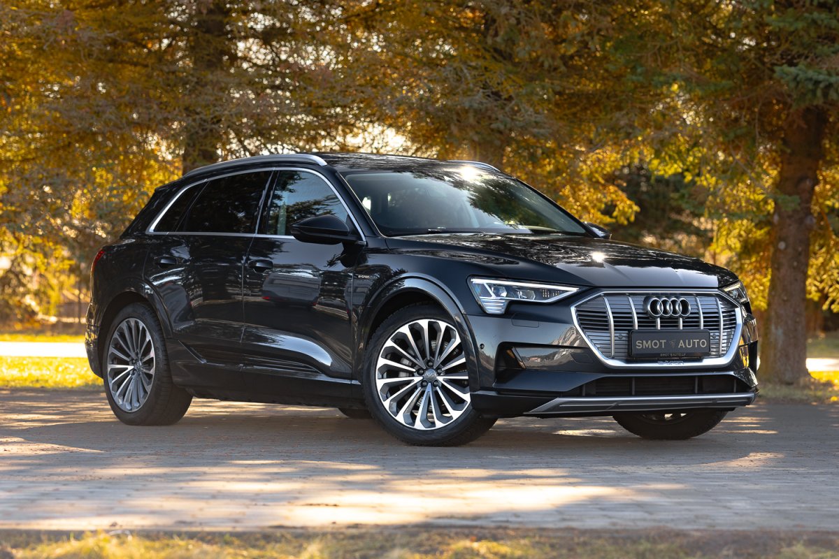 Audi e-tron